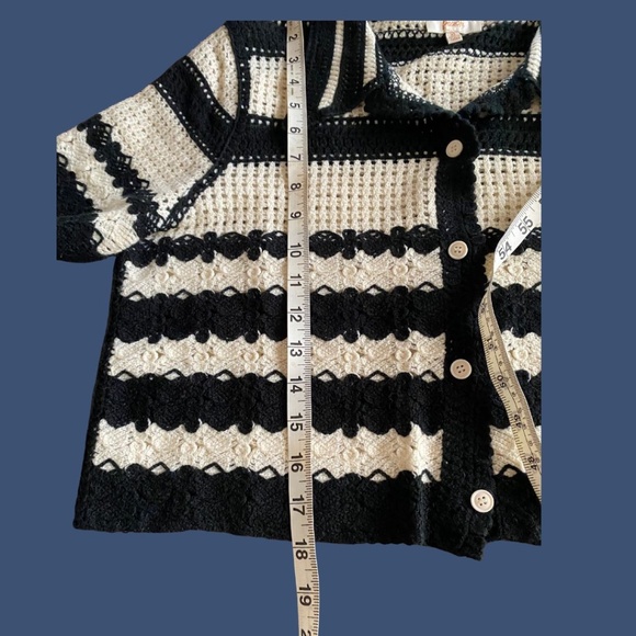 Crochet Striped Cardigan Womens Size XL - Picture 7 of 8